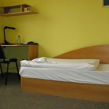 Hotel Isora Ostrava Esterno foto